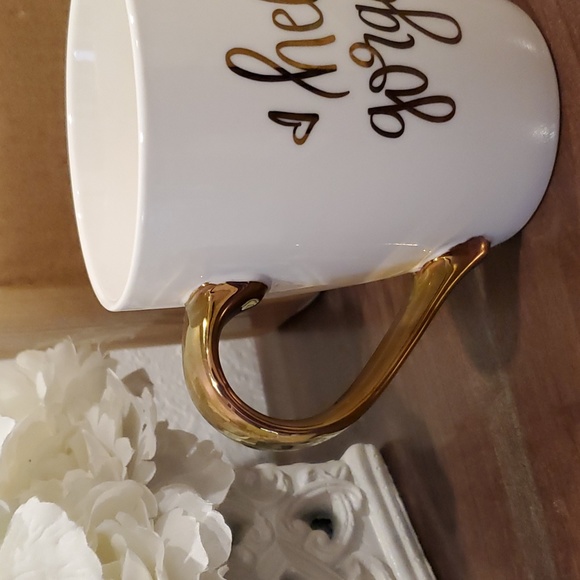 NEW HELLO GORGEOUS CUP - Picture 3 of 6